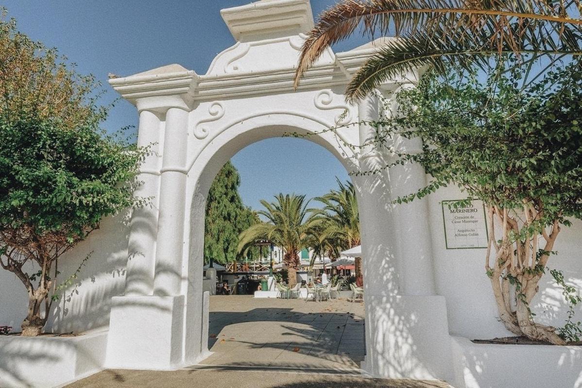 Lanzarote Beach Apartments, Casa Ona กอสตา เตกีสเซ ภายนอก รูปภาพ
