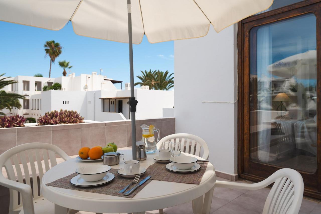 Lanzarote Beach Apartments, Casa Ona กอสตา เตกีสเซ ภายนอก รูปภาพ